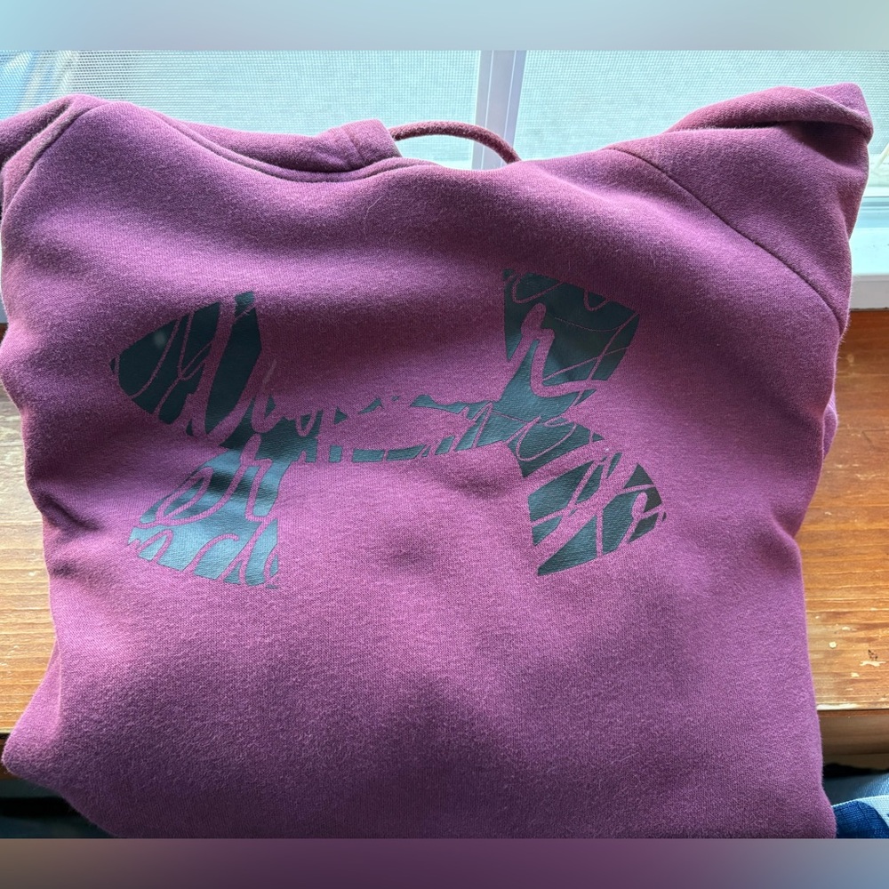 Under Armour hoodie